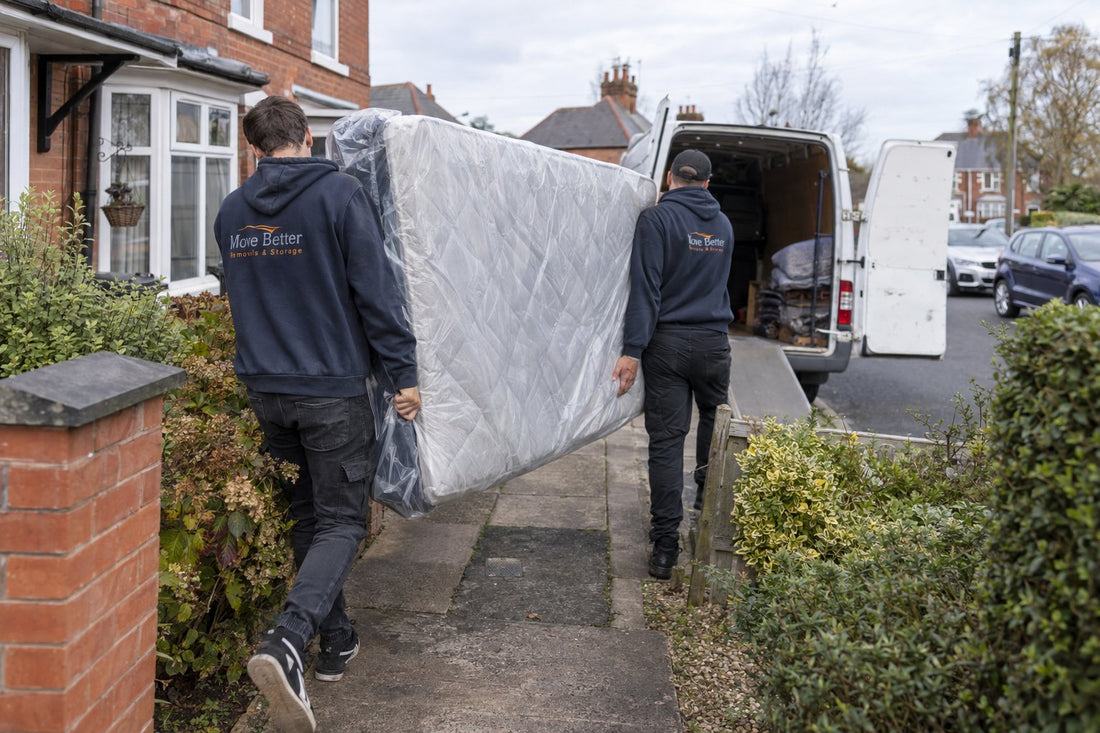 Matras inpakken voor een verhuizing met matrashoes